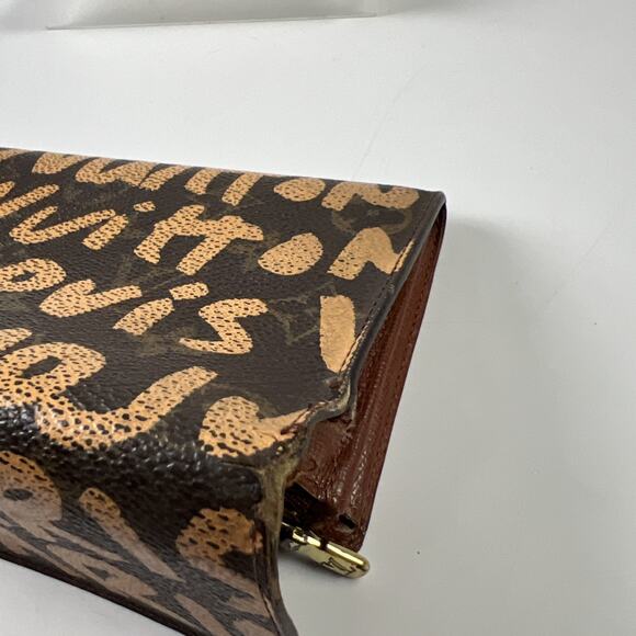LOUIS VUITTON Monogram Graffiti Long Wallet - Picture 10 of 10
